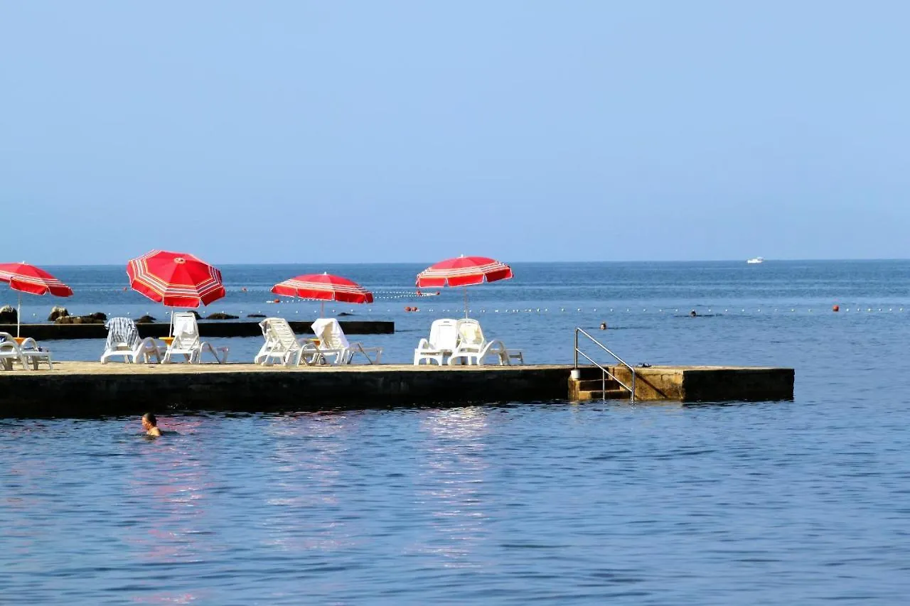 Apartments With A Parking Space Umag - 21359